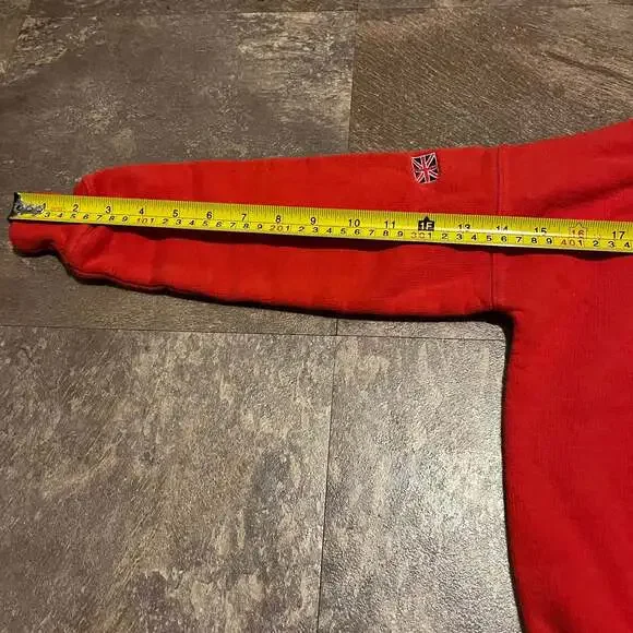 Vintage Harrods London Knightsbridge Embroidered Red Sweatshirt - Picture 6 of 6